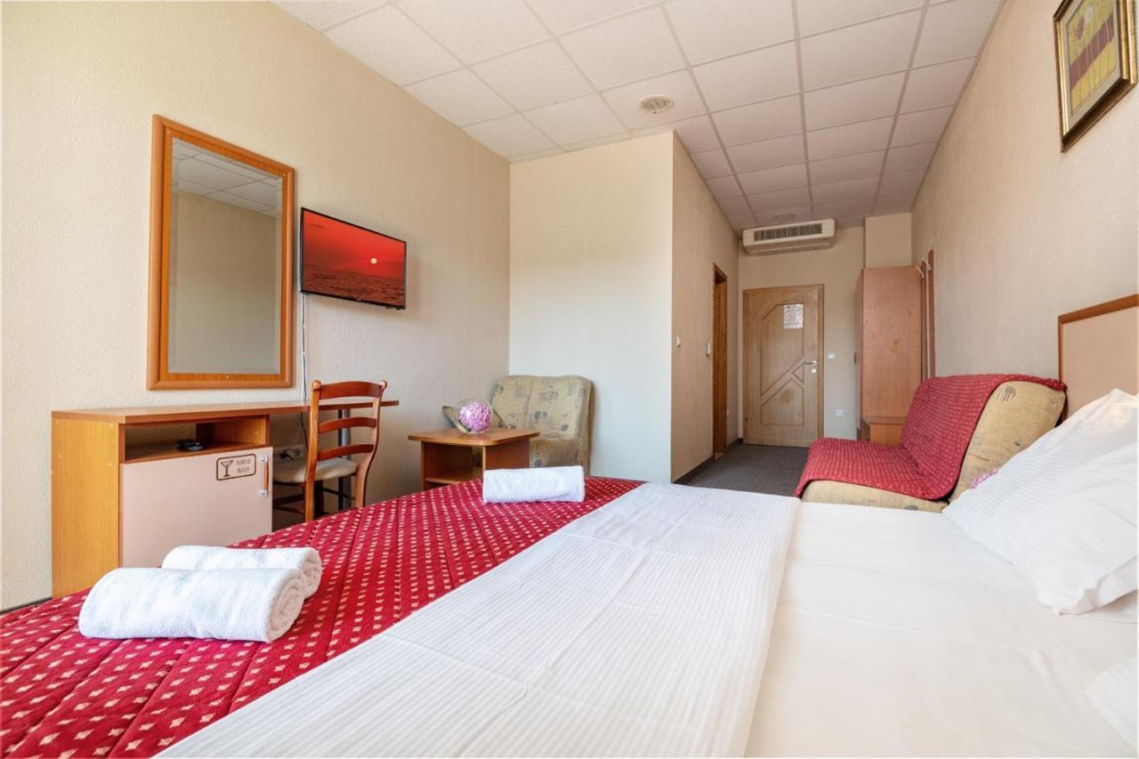 Hotel Luna Neum Exteriér fotografie